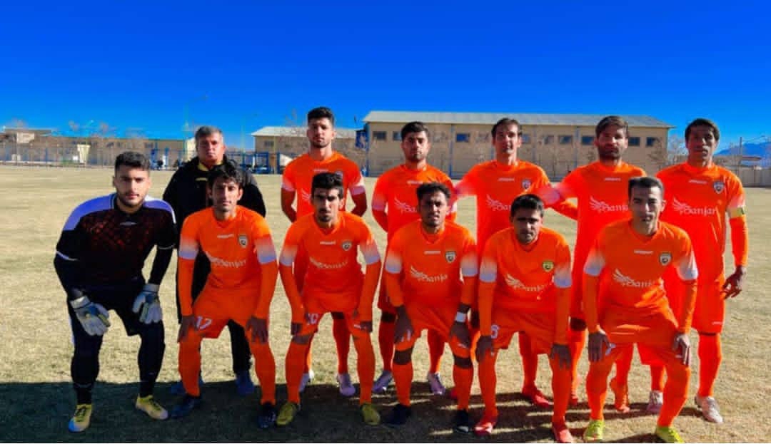 اولین شکست نارنجی پوشان هرنگی در چادگان رقم خورد / هرنگ جوان بستک سه بر صفر مغلوب تاراز چادگان شد