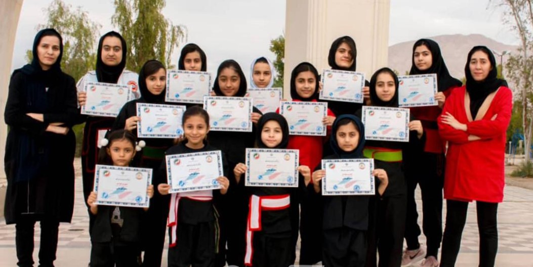 دختران کونگ فو کار بستکی بر سکوی دومی استان هرمزگان