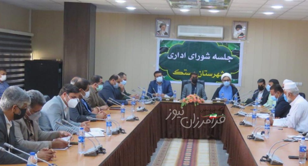 همه دستگاه های اجرایی با ستاد خدمات سفرهای نوروزی برای ارائه بهترین خدمات به مسافران همکاری کنند/مدیران در هر شرایط و زمانی پاسخگوی نیازها و مشکلات مردم باشند