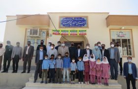 بستان گفت:حضور در بین مردم و بررسی مشکلات آنان مهمترین وظیفه مسئولان است و امیدوارم پس از این بازدیدها بتوانیم بخشی از مشکلات روستاها را رفع نماییم