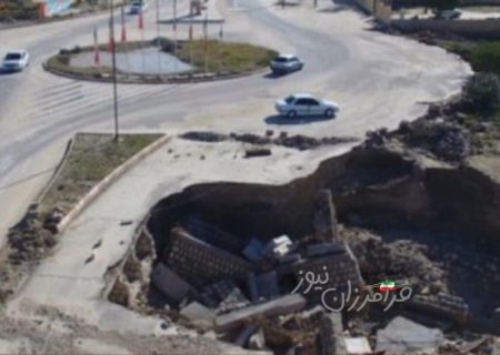 پل ورودی کوخرد ، پس از سه سال ، همچنان بلاتکلیف