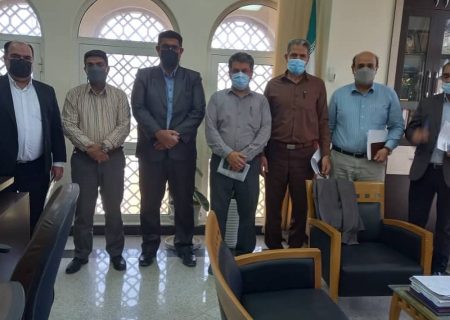 پس از سال ها انتظار سرانجام با پیگیری شهردار و اعضای شورای اسلامی شهر کوهیج ۳۳ هکتار از اراضی ملی به محدوده شهر کوهیج الحاق شد/ بزودی فرآیند واگذاری این اراضی به متقاضیان واجد شرایط ،آغاز می شود