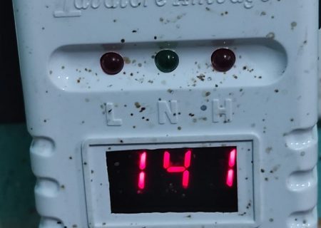 اداره برق جناح پاسخ دهد/علت افت ولتاژ شدید در برخی از محلات شهر هنگویه چیست؟