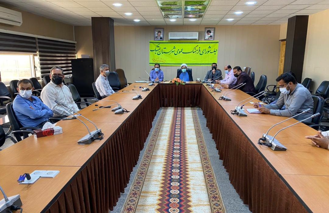 فضای مجازی به صورت افسارگسیخته و غیرقابل کنترل درآمده است/دشمن درصدد است تا فعالیت ها و خدمات نظام را کمرنگ جلوه دهد