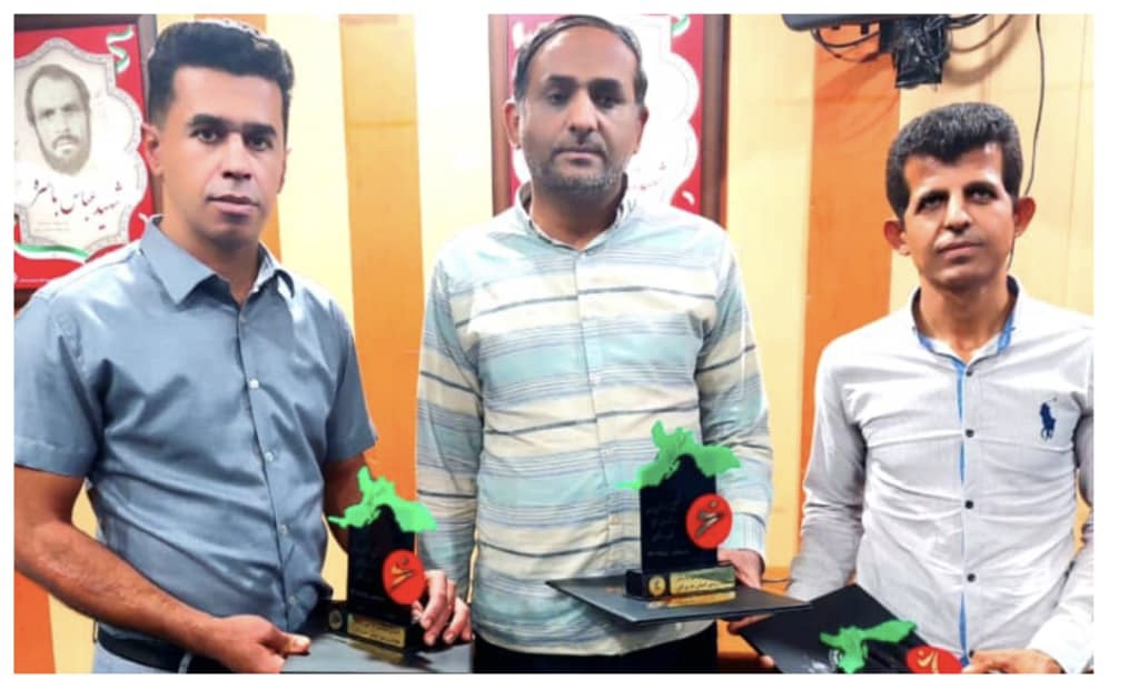 از رئیس هیات ورزشهای رزمی شهرستان بستک و دو قهرمان تانگ سودو این شهرستان در بندرعباس تجلیل قرار شد