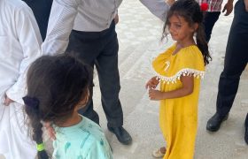 ناصر شریفی عضو هیأت مدیر صندوق بازنشستگی فولاد کشور از مناطق زلزله زده بندرلنگه بازدید کرد