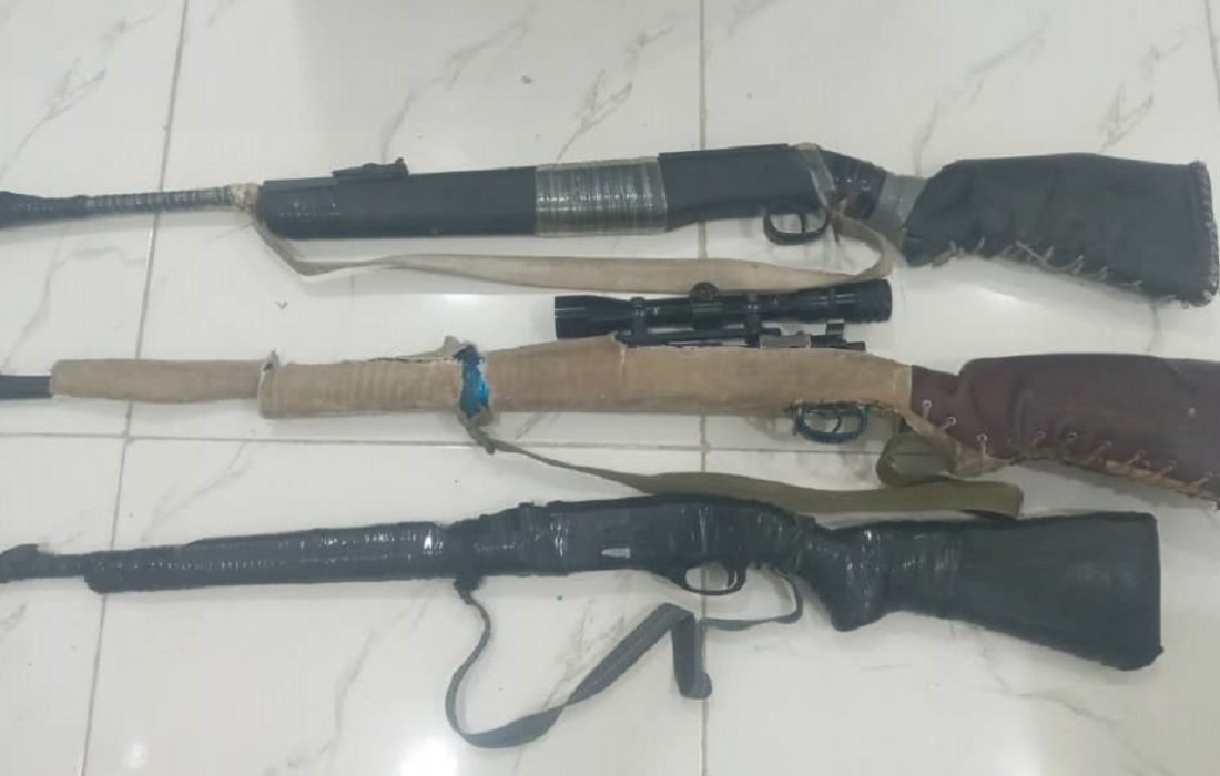 کشف و ضبط سه قبضه سلاح از یک نفر متخلف شکار و صید در شهرستان بستک