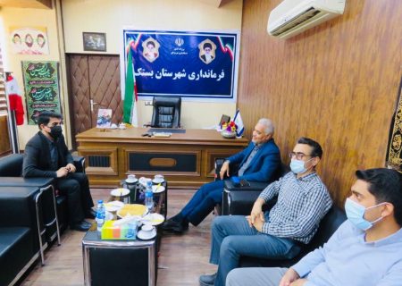 شبکه های فرسوده شهرستان از جمله شبکه توزیع برق روستاهای رودبار ،انجیردان ،طهر در بخش مرکزی و روستاهای بن گوچی، لاوردین و کنارزرد بخش کوخرد هرنگ اصلاح شود