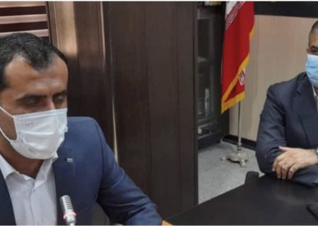 صبح امروز ،طی مراسمی در فرمانداری بستک از زحمات عبدالله عالیان تکریم و مسعود فقیهی به عنوان رئیس جدید اداره آموزش و پرورش منطقه جناح معرفی شد