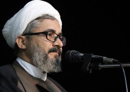 با دیپلماسی التماسی نفعی به کشور نمی‌رسد