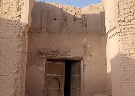 اختصاص دو میلیارد تومان از محل منابع در اختیار نماینده برای مرمت دو بنای تاریخی شهر بستک