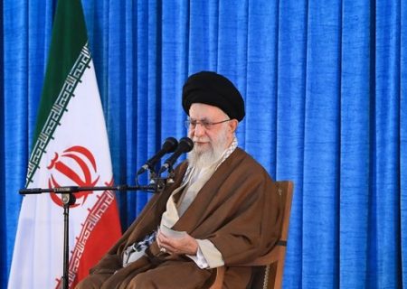 هرکس منافع ملی را دوست دارد برای ترویج ایمان و امید تلاش کند