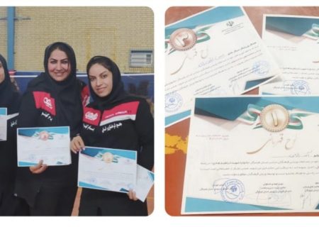 بانوان بدمینتون باز فرهنگی منطقه جناح در استان خوش درخشیدند/آمنه زارعی ، حلیمه رشت و سیمین لطیف زاده ، سکوهای اول تا سوم استان را فتح کردند