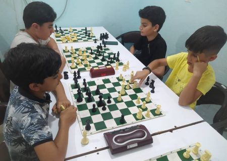 میکاییل بهرمن قهرمان دومین دوره مسابقات شطرنج زیر ۱۶ سال شهرستان بستک شد