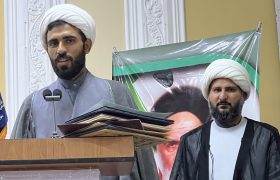 حاج آقا پولادی در مراسم تکریم و معارفه مسئول دفتر نمایندگی ولی فقیه در سپاه بستک : تنها خواسته من از حاج آقا درویشی ، تلاش در جهت وحدت هر چه بیشتر شیعه و سنی در شهرستان و کمک به مردم است