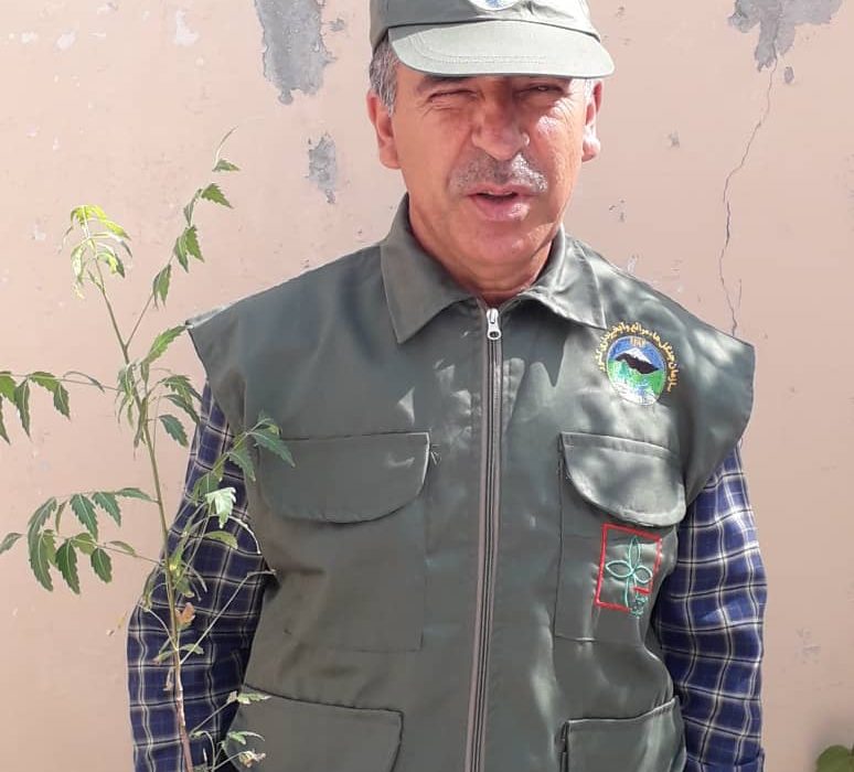 عبدالله ارندید شهروند فعال سبز شهرستان بستک به عنوان همیار طبیعت و محافظ افتخاری یگان حفاظت منابع طبیعی منصوب شد