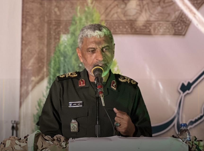 هشت سال دفاع مقدس دانشگاه انسان ساز بود