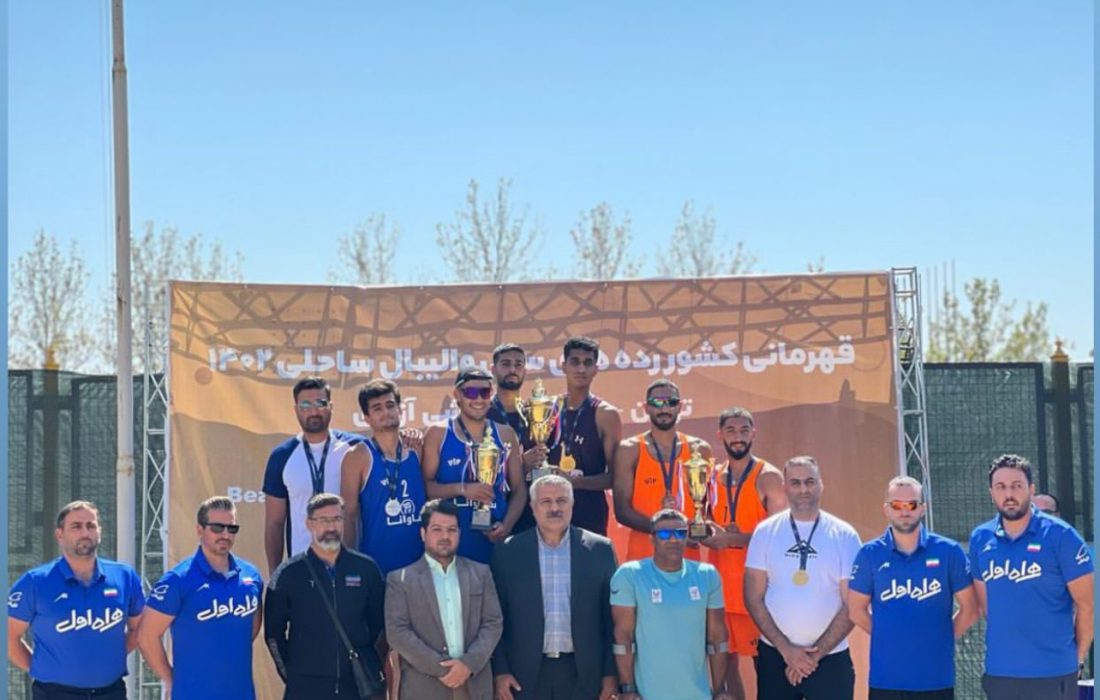 طیب بنایی در اولین سال تجربه مربیگری والیبال ساحلی، قهرمانی را برای هرمزگان به ارمغان آورد