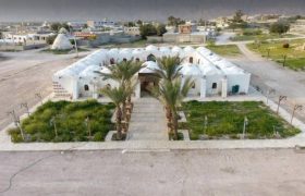 کاروانسرای احمدخان بستک در بین ۵۴ کاروانسرای ایران در فهرست یونسکو ثبت جهانی شد