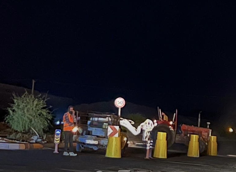 بلوار شیخ عبدالنور‌ بستکی شهر بستک با دستور قضایی مسدود شد/ عضو شورای شهر :از ورود قاطعانه دستگاه قضایی تشکر می کنم