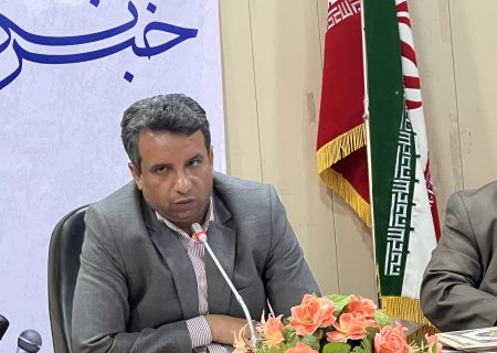 برگزاری جلسات و کارگروها برای حل مشکلات مردم بوده و مدیران مکلف به حضور در آن ها هستند