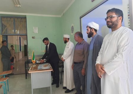 نشست بصیرتی و روشنگری در مدرسه شهید دستغیب چاه بنارد برگزار شد