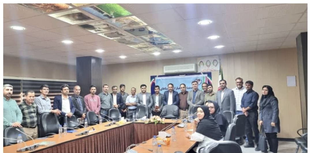 دهیاران زمینه انتخابات سالم و همچنین با نیازسنجی، زمینه لازم برای رفع مشکلات و تنگناهای روستائیان را فراهم آورند