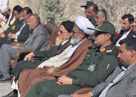 افتتاح متمرکز ۱۹ کیلومتر از پروژه‌ های آبرسانی شهرستان بستک در روستای چاه بنارد با حضور سردار امیری