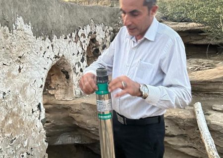 با پیگیری محمد امینی دبیر حزب همت شهرستان بستک و حمایت مهندس احمد جباری ،پمپ چاه آب روستای گرسور تعویض شد