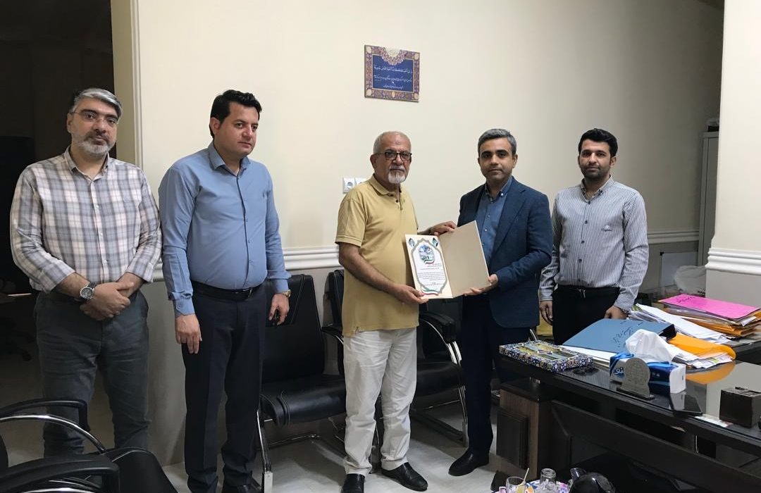 بمناسبت روز جهانی موزه و هفته میراث فرهنگی و با حضور معاون میراث فرهنگی استان؛ از موزه داران و مجموعه داران شهرستان بستک تقدیر شد