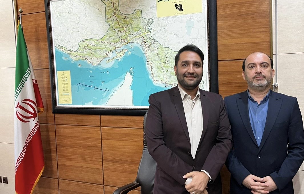 به دلیل تعطیلی پنجشنبه ادارات در هرمزگان ، امکان کاهش ساعت کاری مقدور نبود