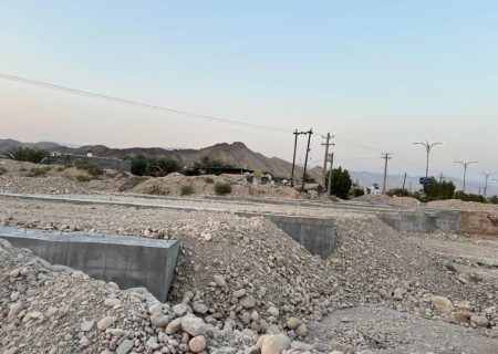 با پیگیری رسانه ای و حمایت نماینده غرب استان و استاندار هرمزگان ،منابع مالی تکمیل پل کمشک ابلاغ شد