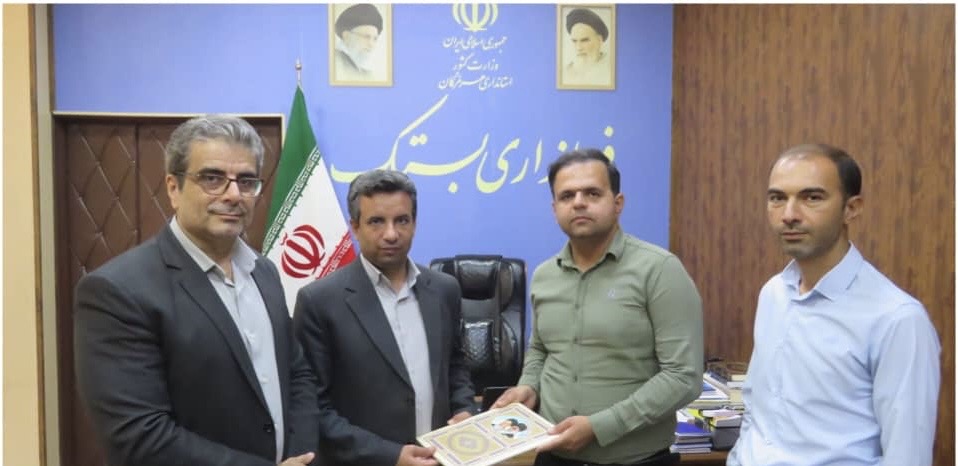 نویدمختاری رییس جدید آب و فاضلاب شهرستان بستک شد