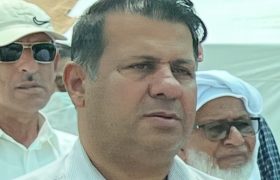 کانال کشی با دستگاه ها و ماشین های حفر کانال بدون هشدار یا نظارت مسئولان و بی خبری اداره میراث فرهنگی و وارد کردن خسارات جبران ناپذیر به محوطه سنگ نگاره های دهتل کذب محض است