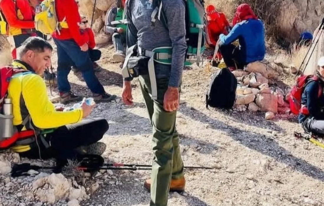مسعود علی نیا کوهنورد جوان بستکی بر اثر سقوط از کوه گاوبست جان باخت