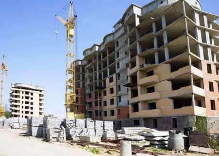 ضرب‌العجل استاندار هرمزگان برای تکمیل مسکن مهر؛ آخرین مهلت تا دهه فجر ۱۴۰۴