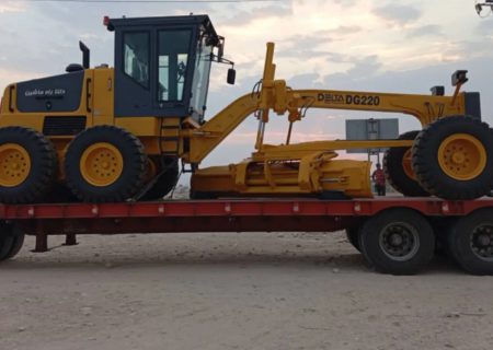 تجهیز ناوگان عمرانی شهرداری هنگویه به یک دستگاه گریدر