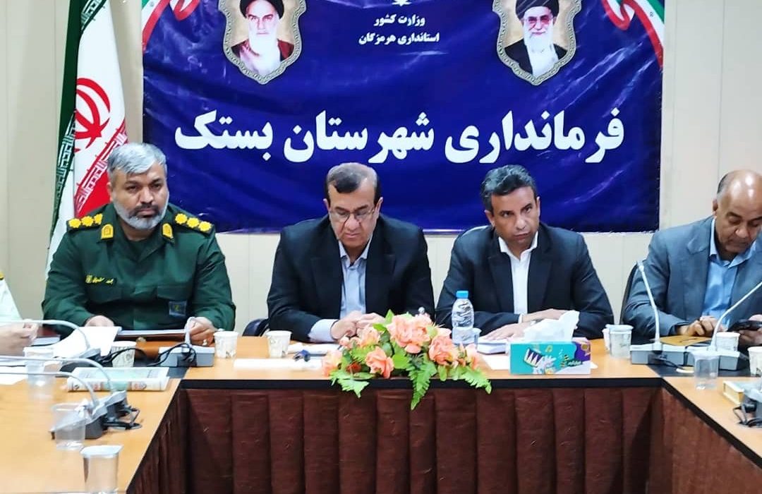 تأخیر در جذب اعتبارات عمرانی از سوی دستگاه‌ها به هیچ عنوان پذیرفتنی نیست/شهرداری‌ها و دهیاری‌ها موظف به شفاف‌سازی عملکرد مالی و عمرانی هستند