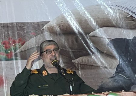 قدرت نرم انقلاب اسلامی مهم‌ترین سد در برابر توطئه‌های دشمنان است