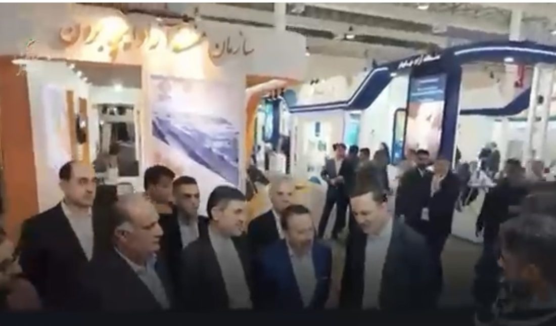 گزارش ویدیویی از بازدید دکترناصرشریفی،مشاور عالی دبیر شورای عالی مناطق آزاد کشور از دوازدهمین نمایشگاه و همایش بین‌المللی بورس، بانک، بیمه، خصوصی‌سازی و معرفی فرصت‌های سرمایه‌گذاری کشور (Kish Invex 2025) در جزیره کیش