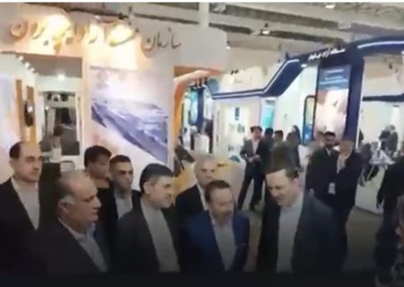 گزارش ویدیویی از بازدید دکترناصرشریفی،مشاور عالی دبیر شورای عالی مناطق آزاد کشور از دوازدهمین نمایشگاه و همایش بین‌المللی بورس، بانک، بیمه، خصوصی‌سازی و معرفی فرصت‌های سرمایه‌گذاری کشور (Kish Invex 2025) در جزیره کیش