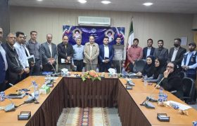 تأکید بخشدار مرکزی بستک بر رقابت سازنده دهیاران در سایه همدلی