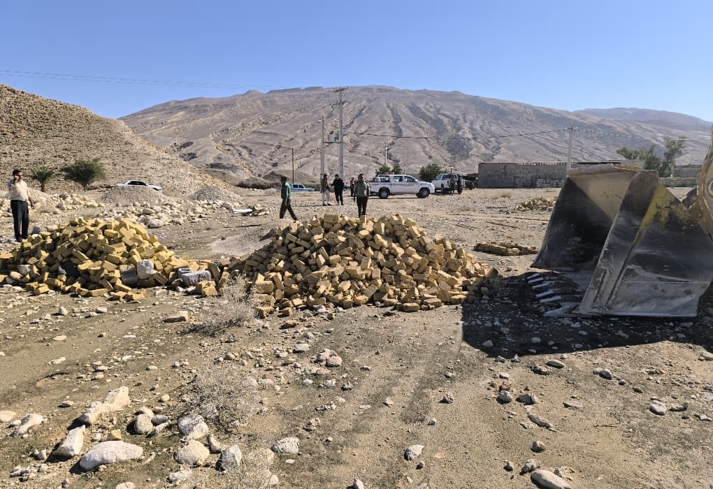 رفع تصرف دو هزار مترمربع از اراضی ملی در شهرستان بستک با دستور رئیس حوزه قضایی